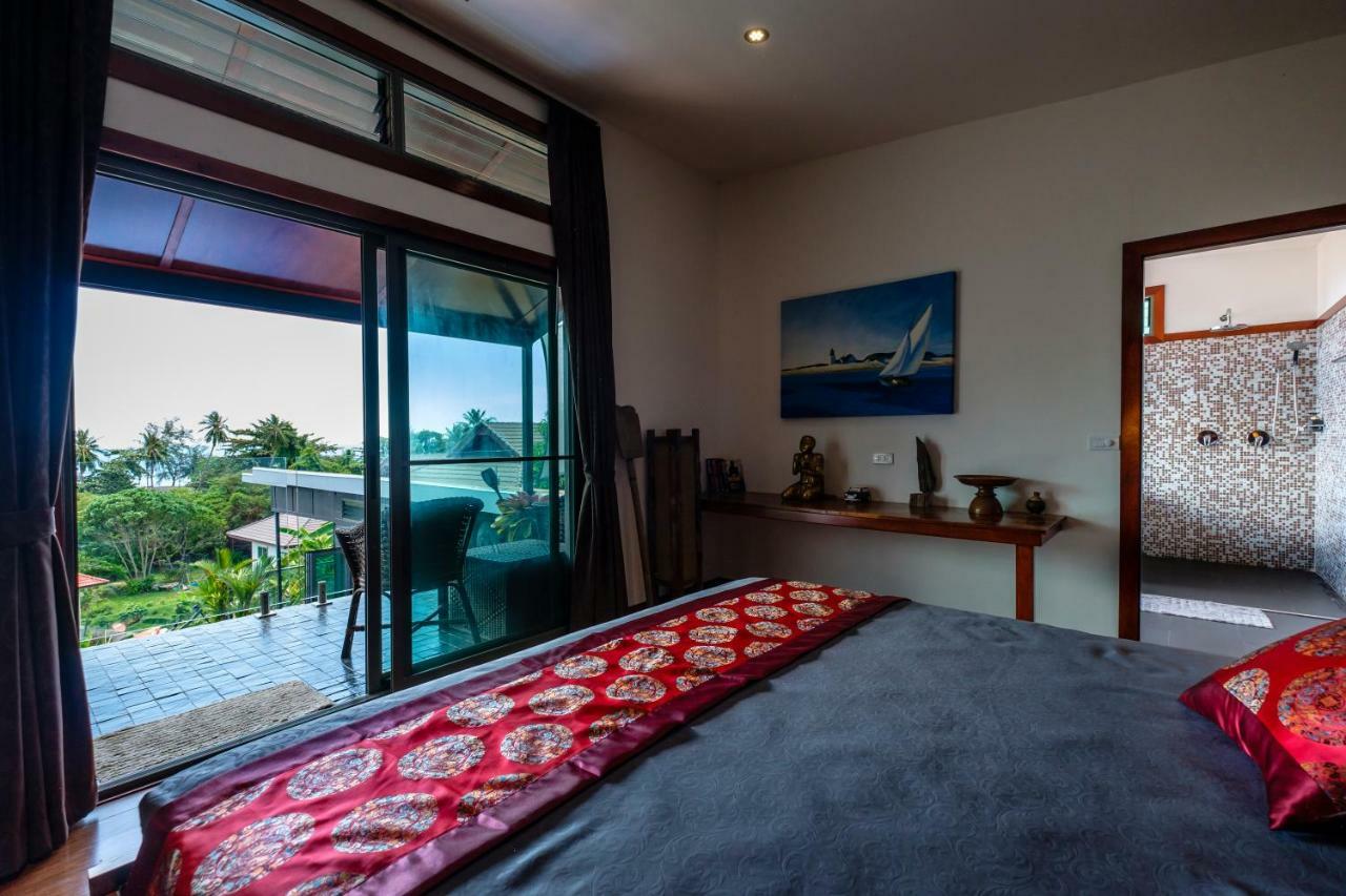 Stunning With Ocean Views And Free Car Villa *
