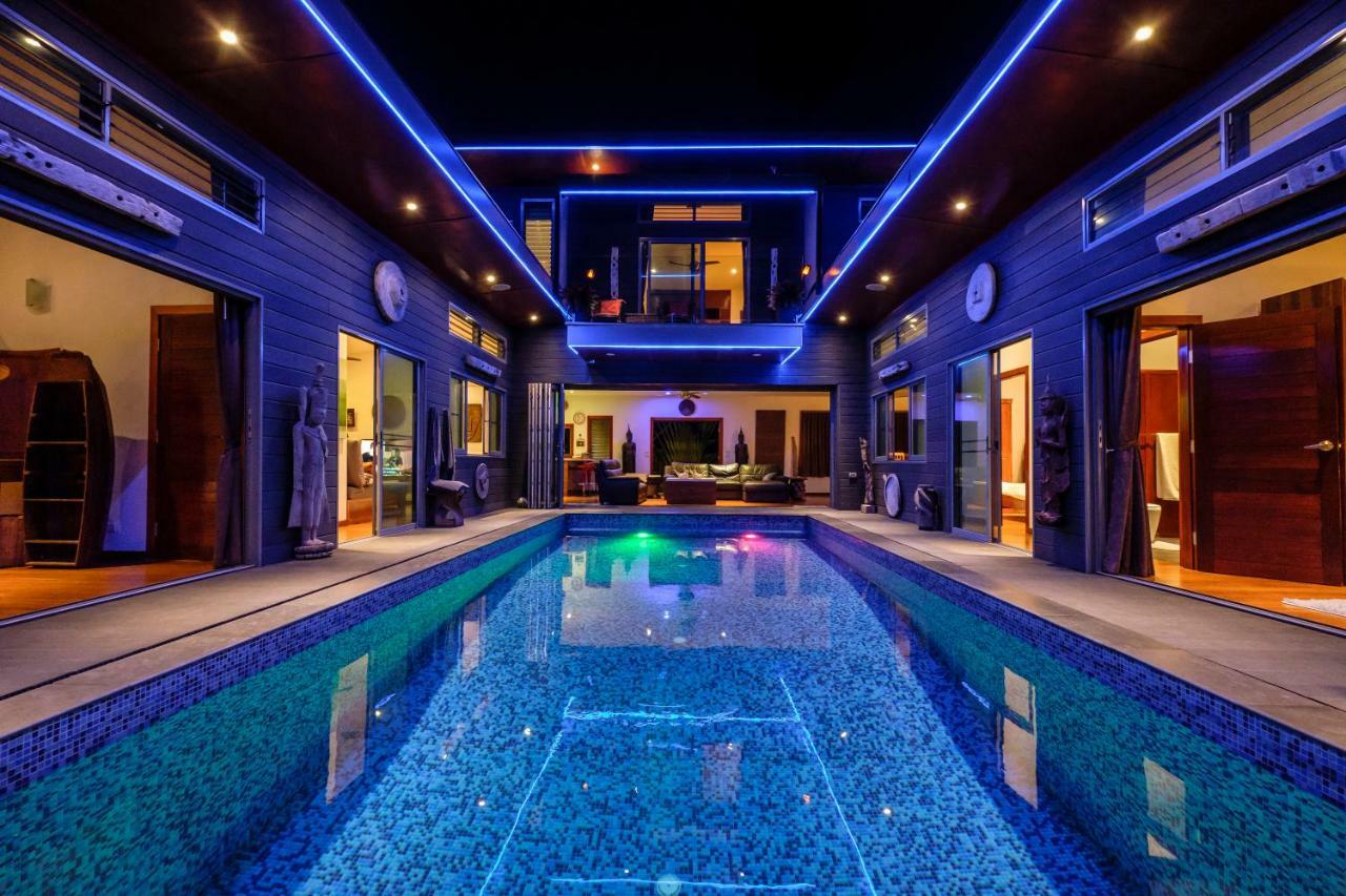 Stunning With Ocean Views And Free Car Villa *