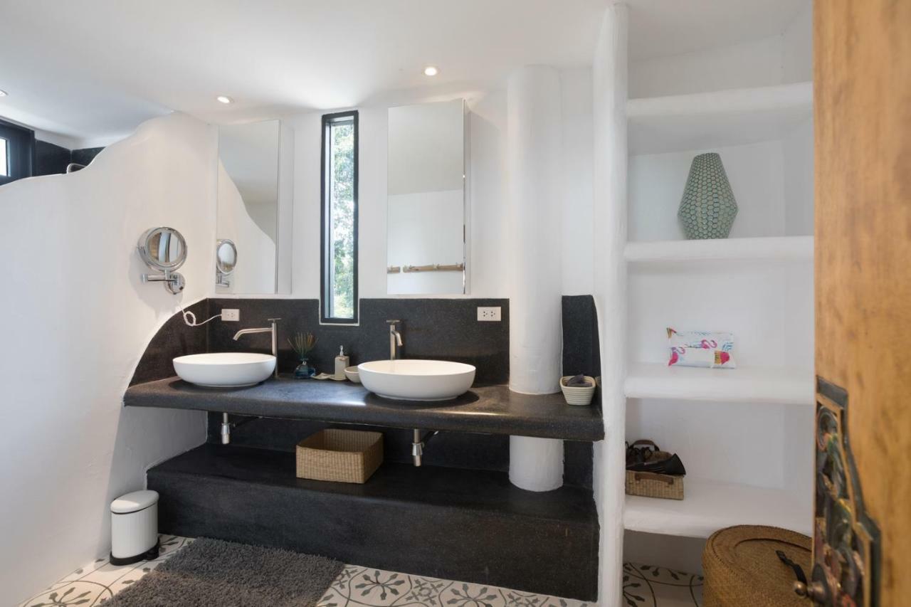 Palapa Samui Villa *