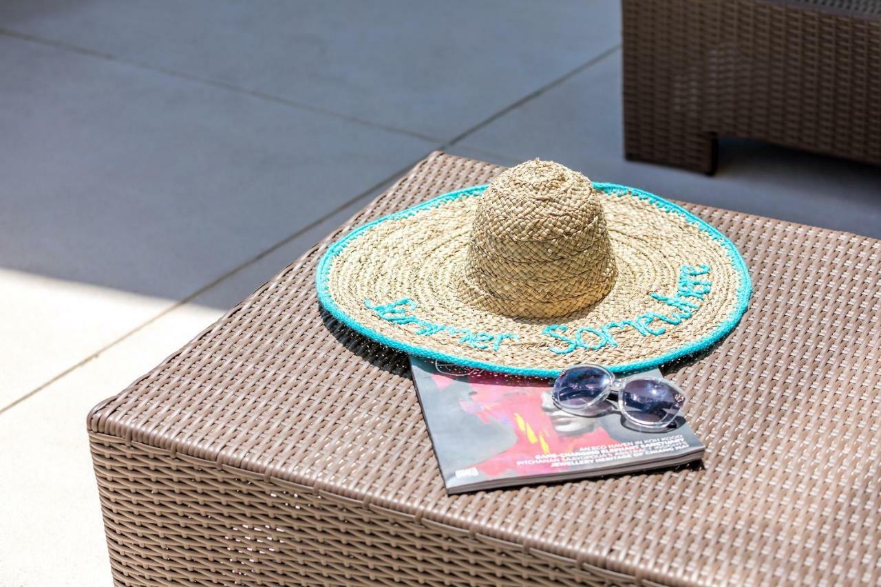 Fairyland - 3 Bedroom Sea Views & Private Pool A10 *