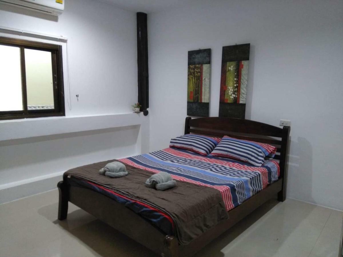 Oasis Beach Casa de hóspedes Koh Samui