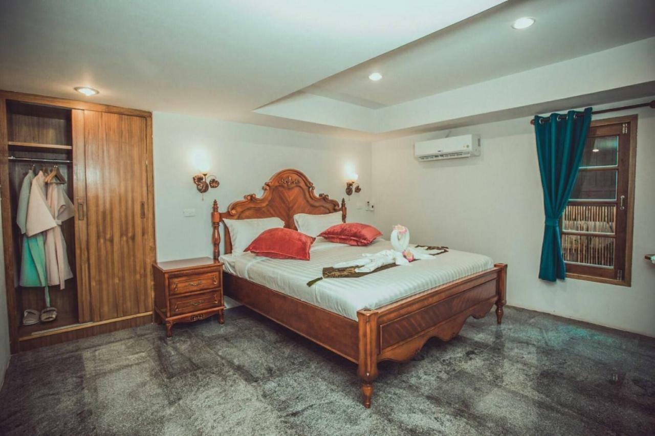 Villa Sasitara Thai *