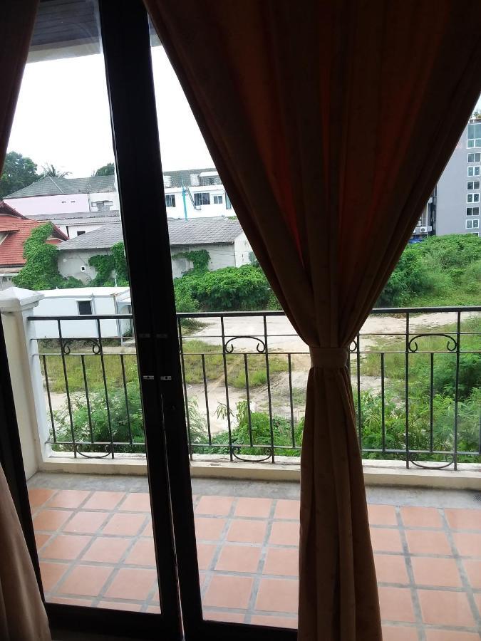 Hotel The Loft Samui