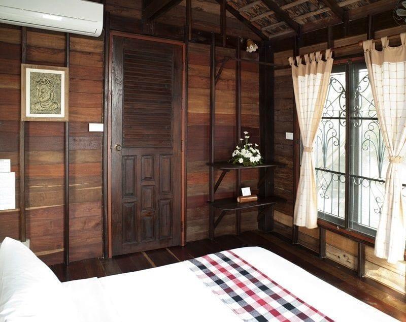 Hotel The 3*