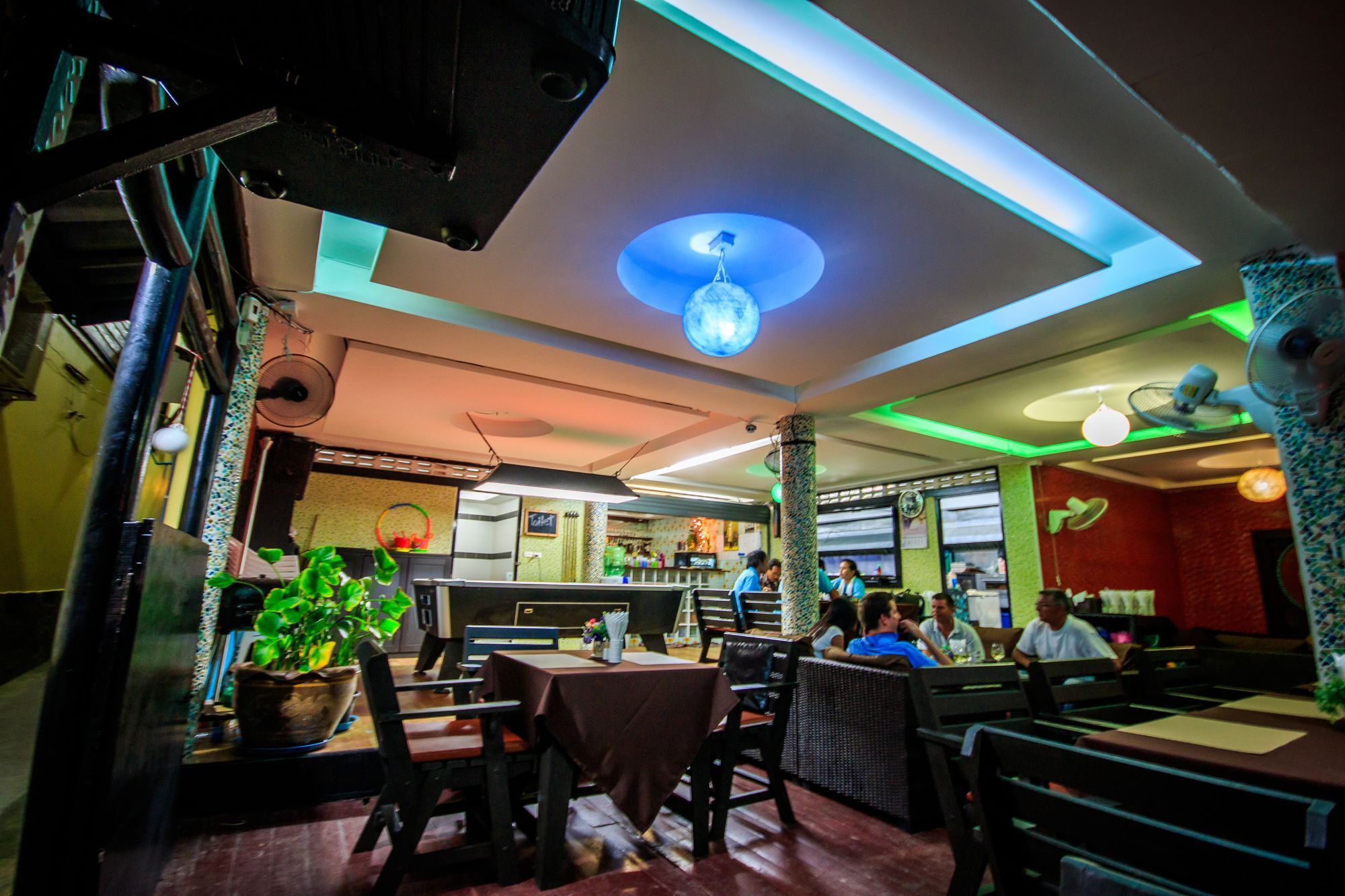 Apartment Trash And Glam Lounge Lamai Beach (Koh Samui)