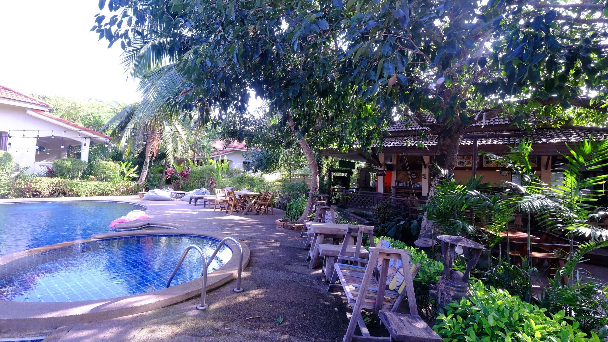 Resort Save House Mae Nam