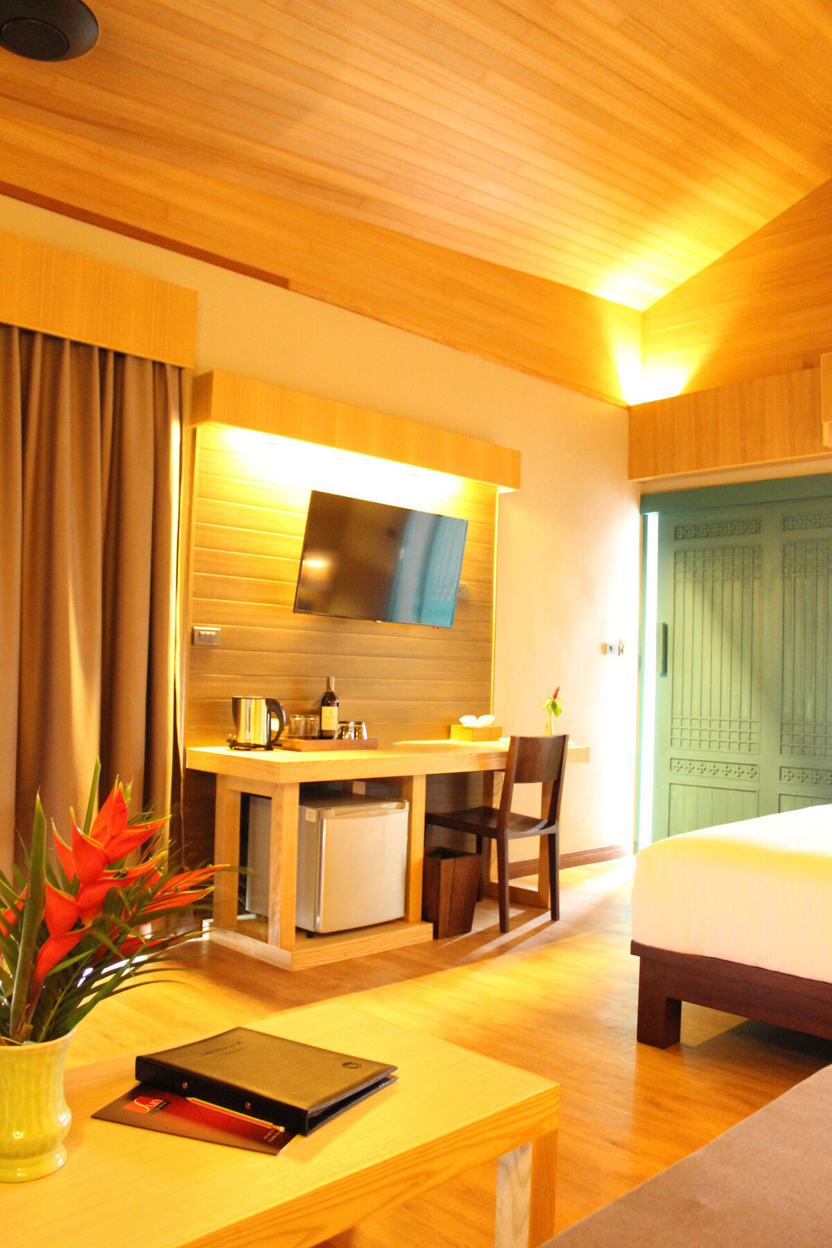 By Weekender Hotel 3*