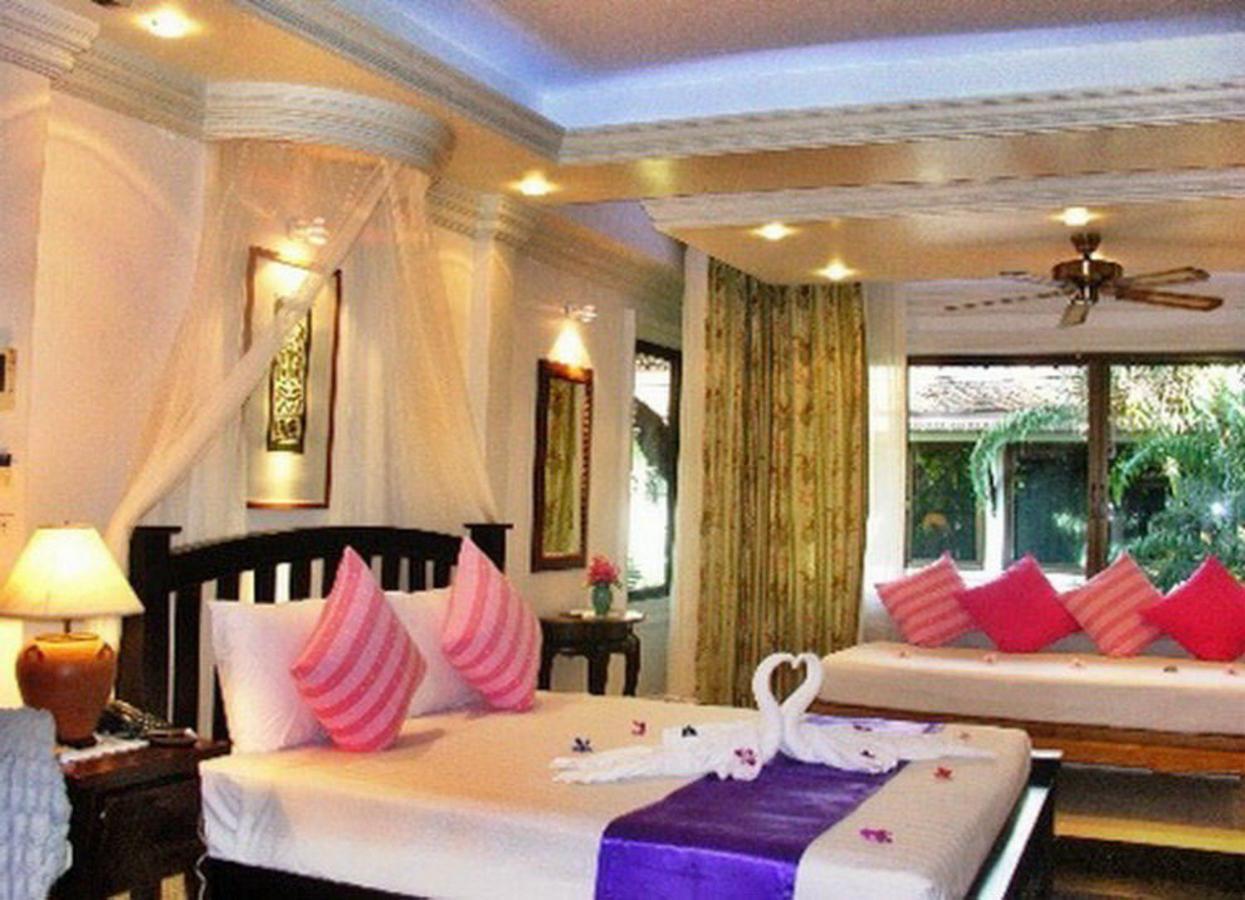 White House 4* Ko Samui