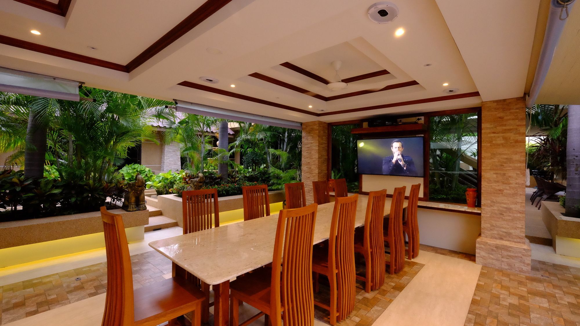 Sumonta Luxury *