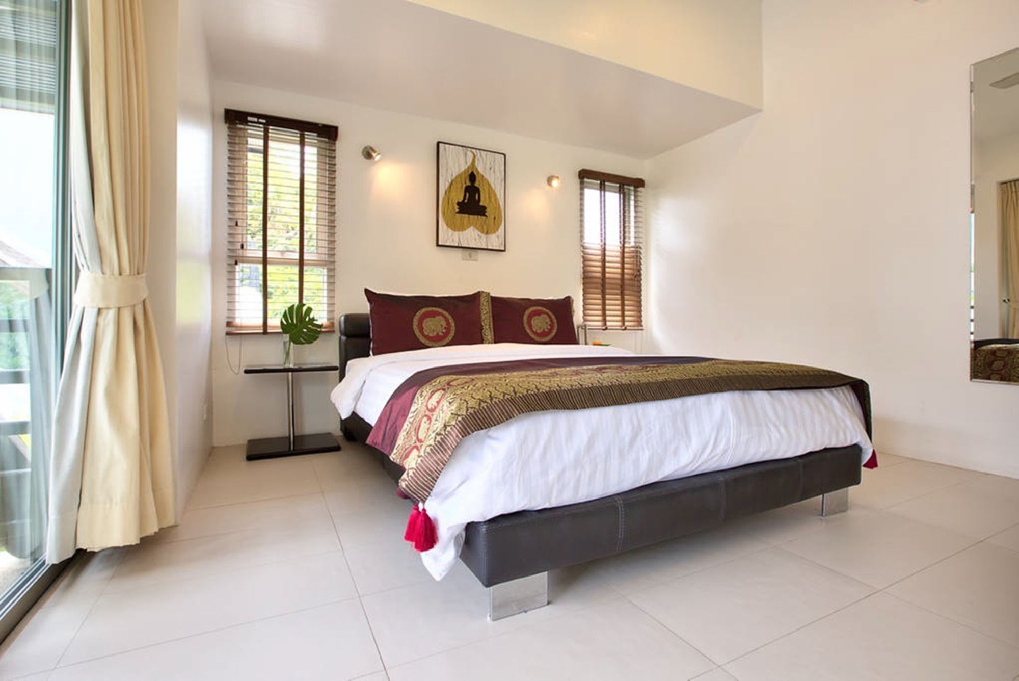 3 Bedroom Seaview Esprit