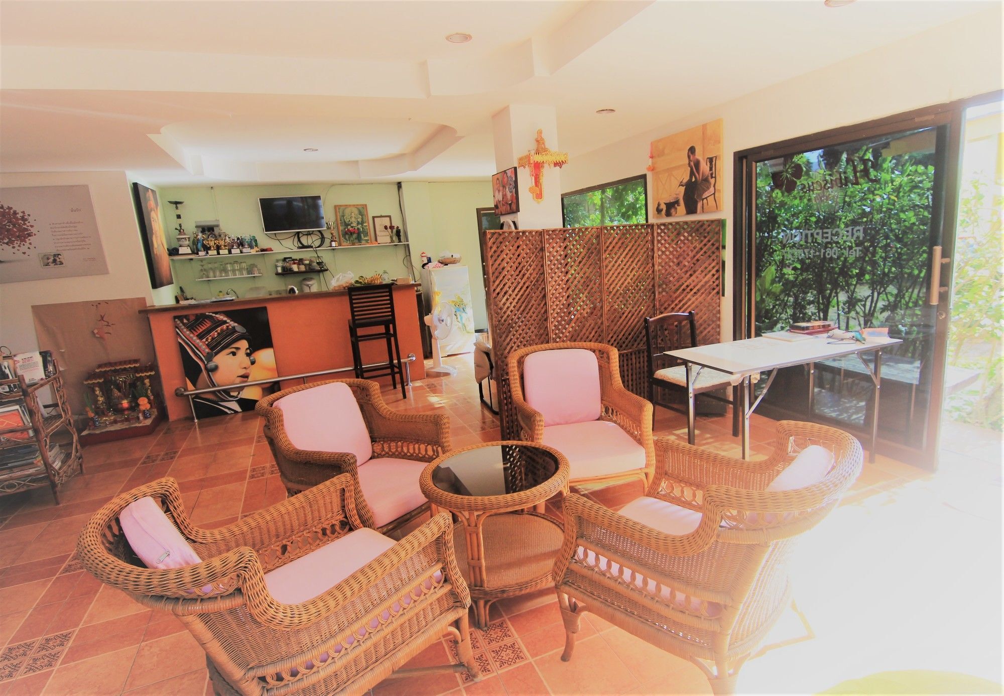 Hibiscus Samui 3*