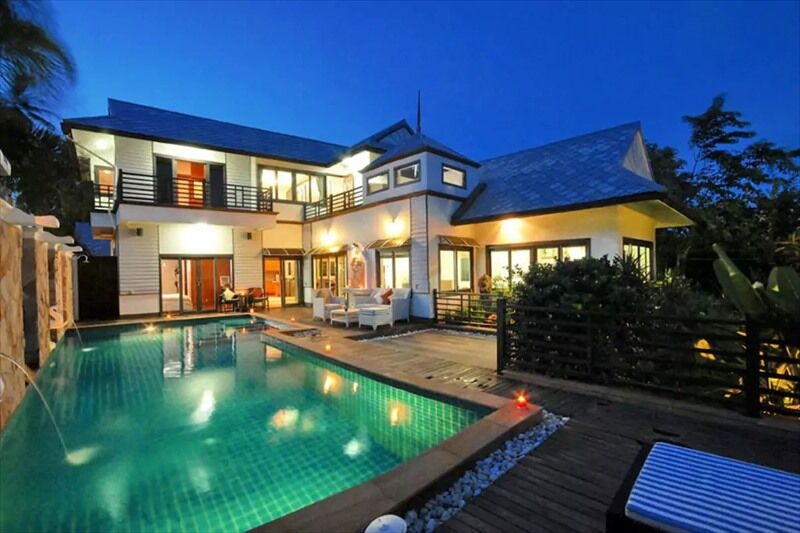 8 Bedrooms Twin In Chaweng