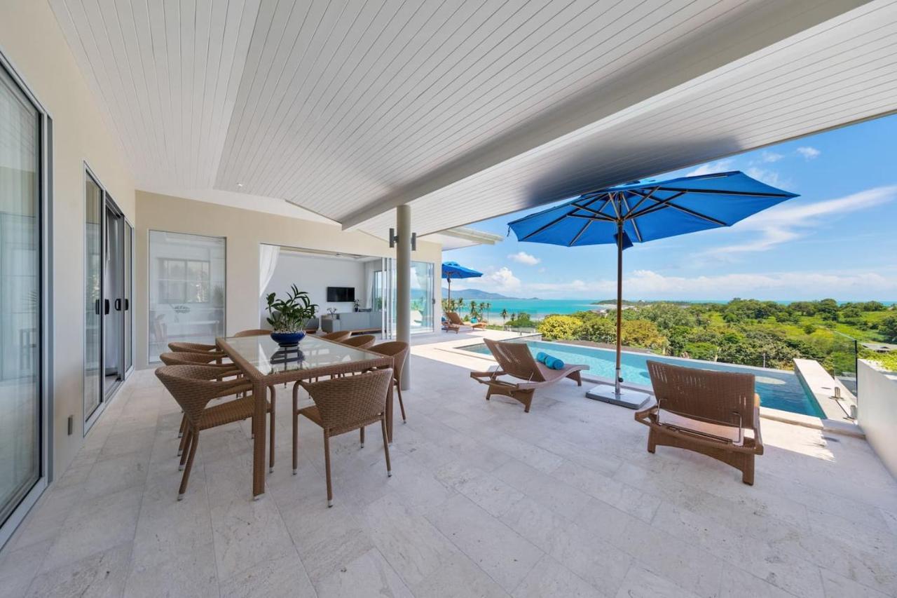 Bayside Luxury Villas: Beachfront Retreat With Sea Views *