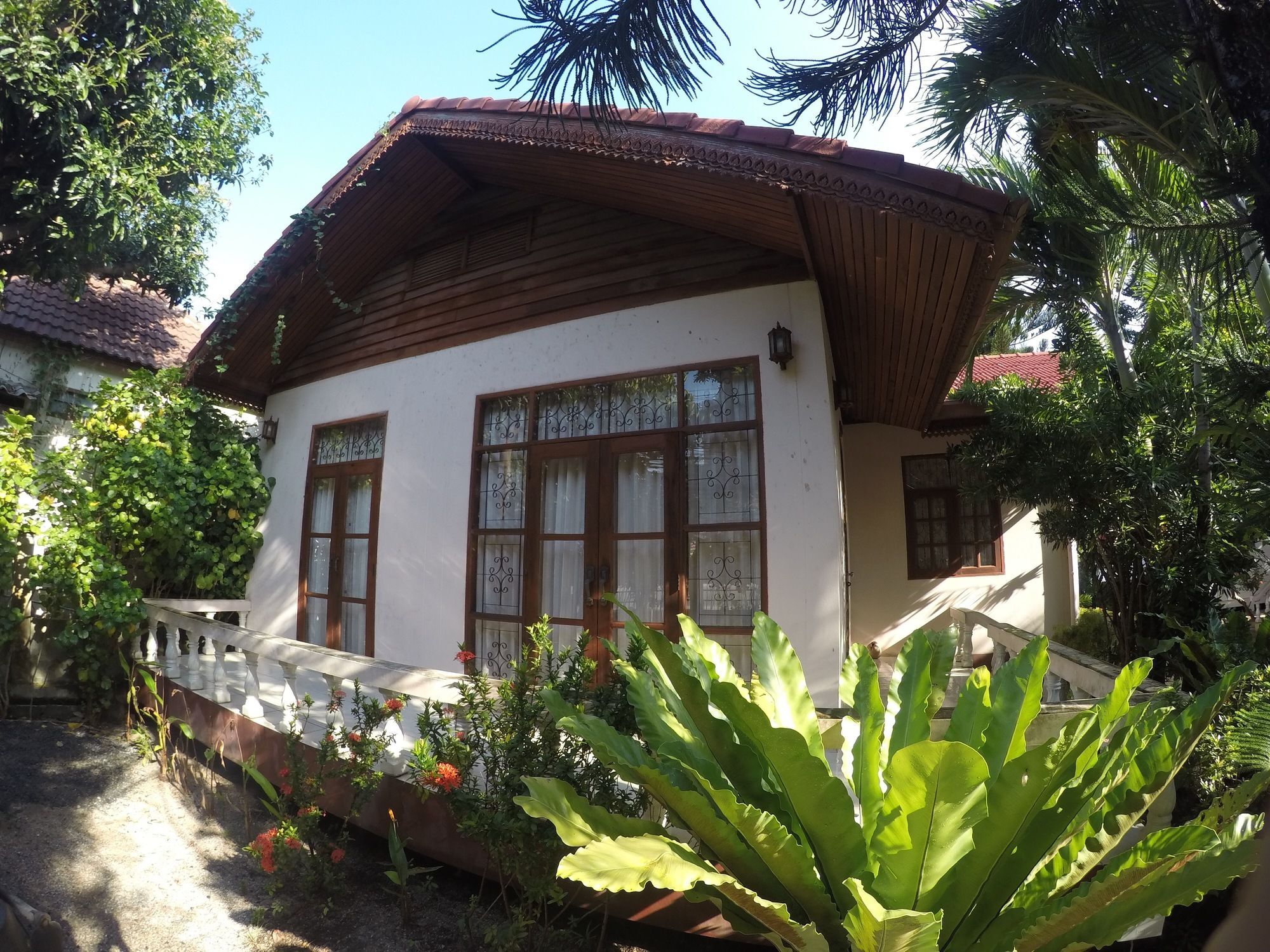 Baan Anuntanaruk *
