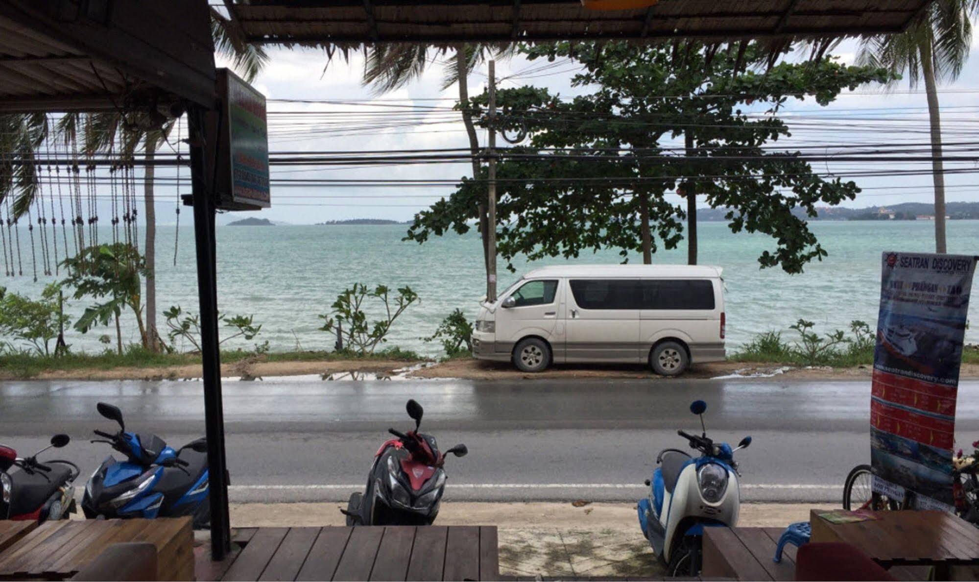 Zone6 Coworking Old 2w Hostel, Koh Samui Hostel