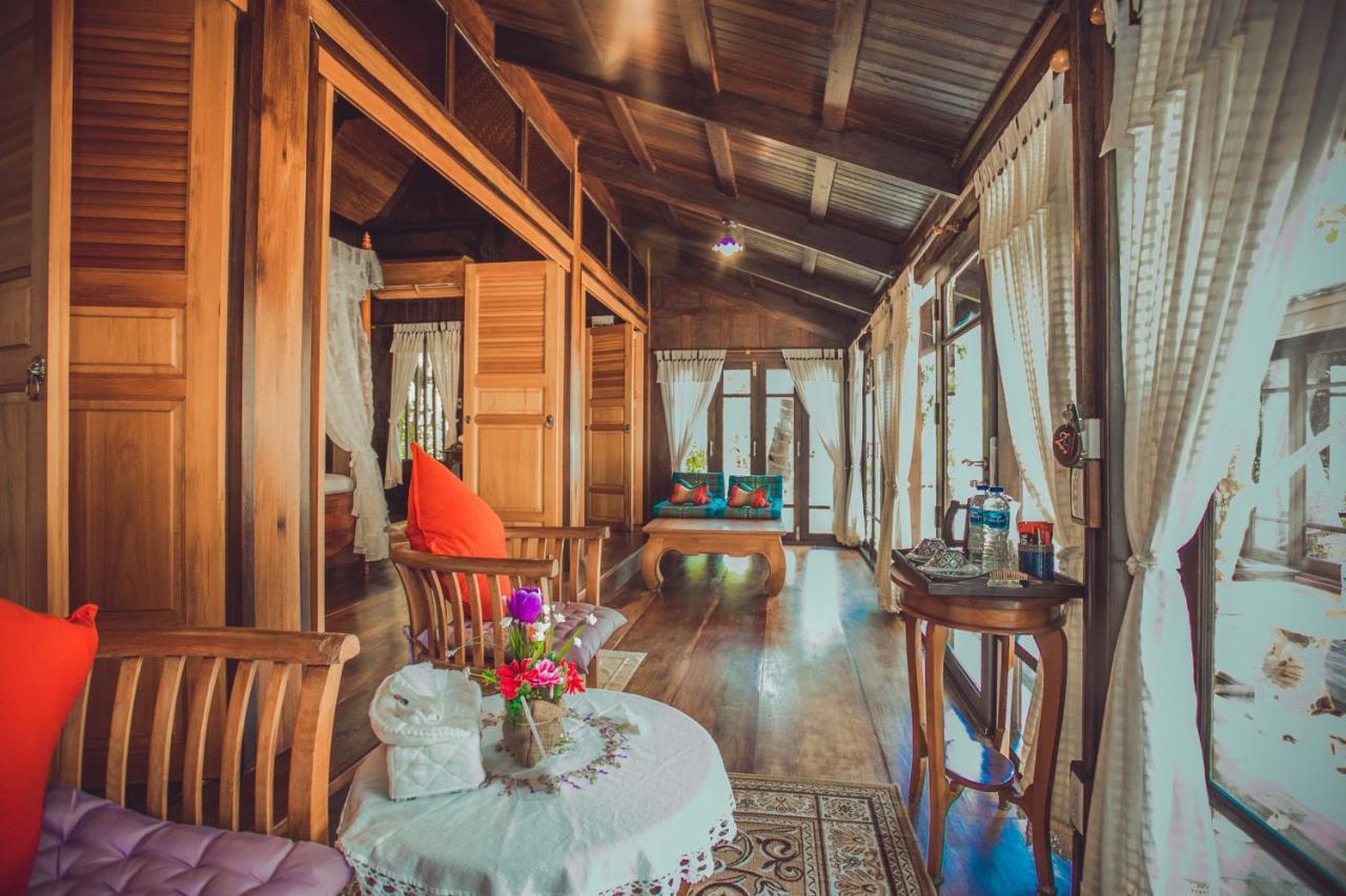 Sasitara Thai Villa *