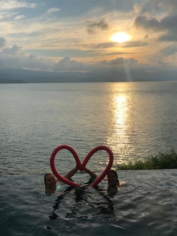 Villa Villa Manta Samui - Your Private Waterfront Oasis