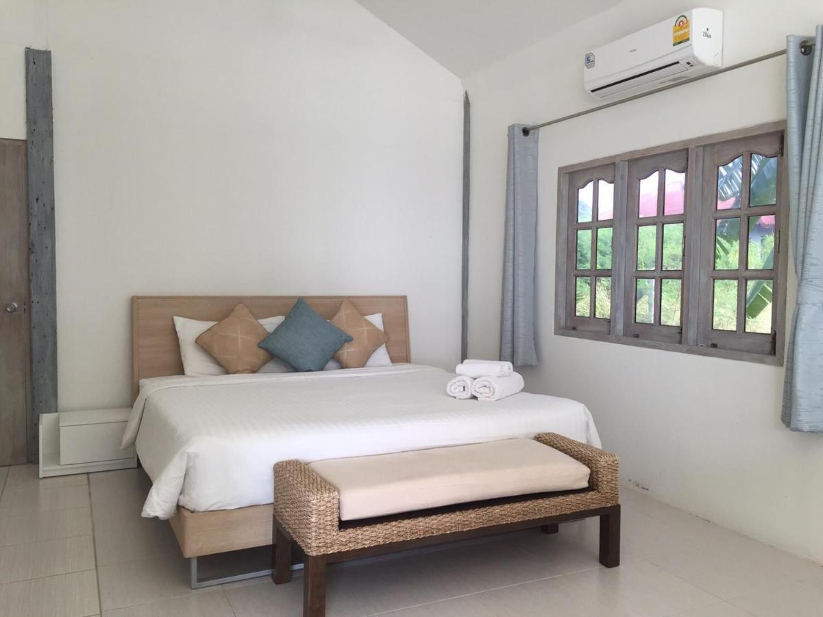 Casa de hóspedes Beach Sunset Bungalow Koh Samui