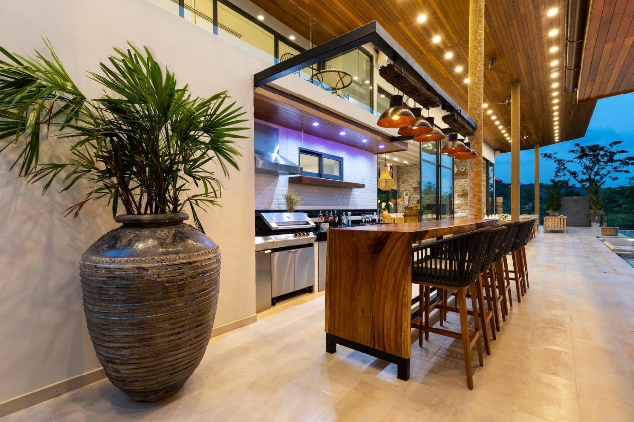 Asi Chaweng 6 Bedroom Sea View Villa