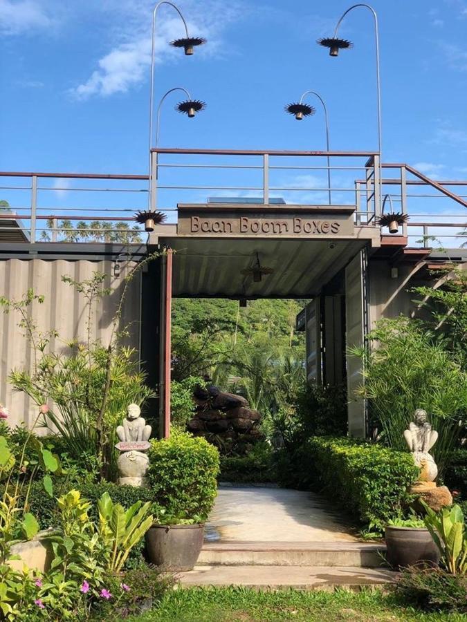 Baan Boom Boxes Eco Friendly Tempat peranginan Mae Nam