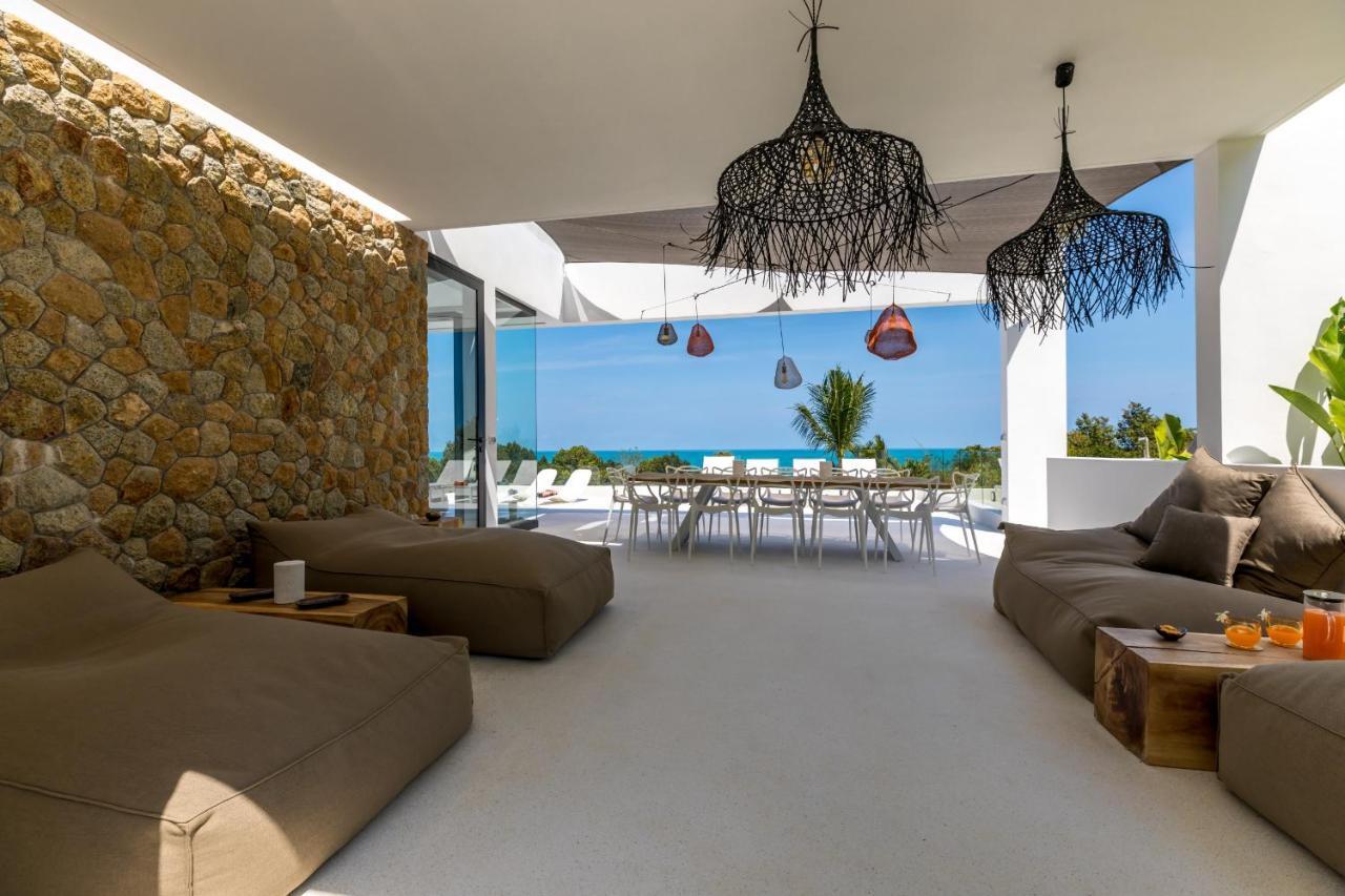 Eugenie-luxury-design-5bdr-amazing Seaview *