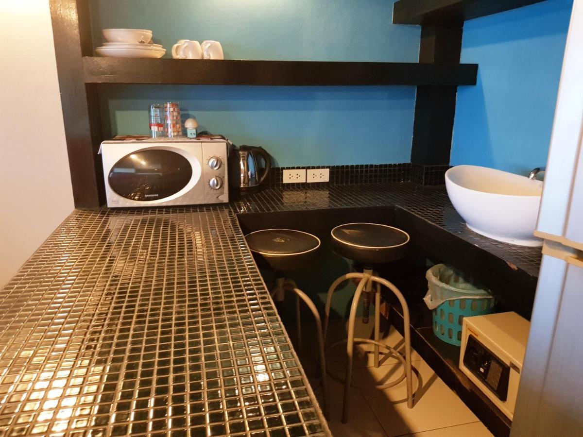 Hostel Zone6 Coworking Old 2w Hostel, Koh Samui