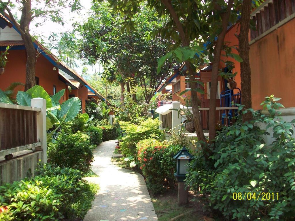 Tempat peranginan Lawana 3*