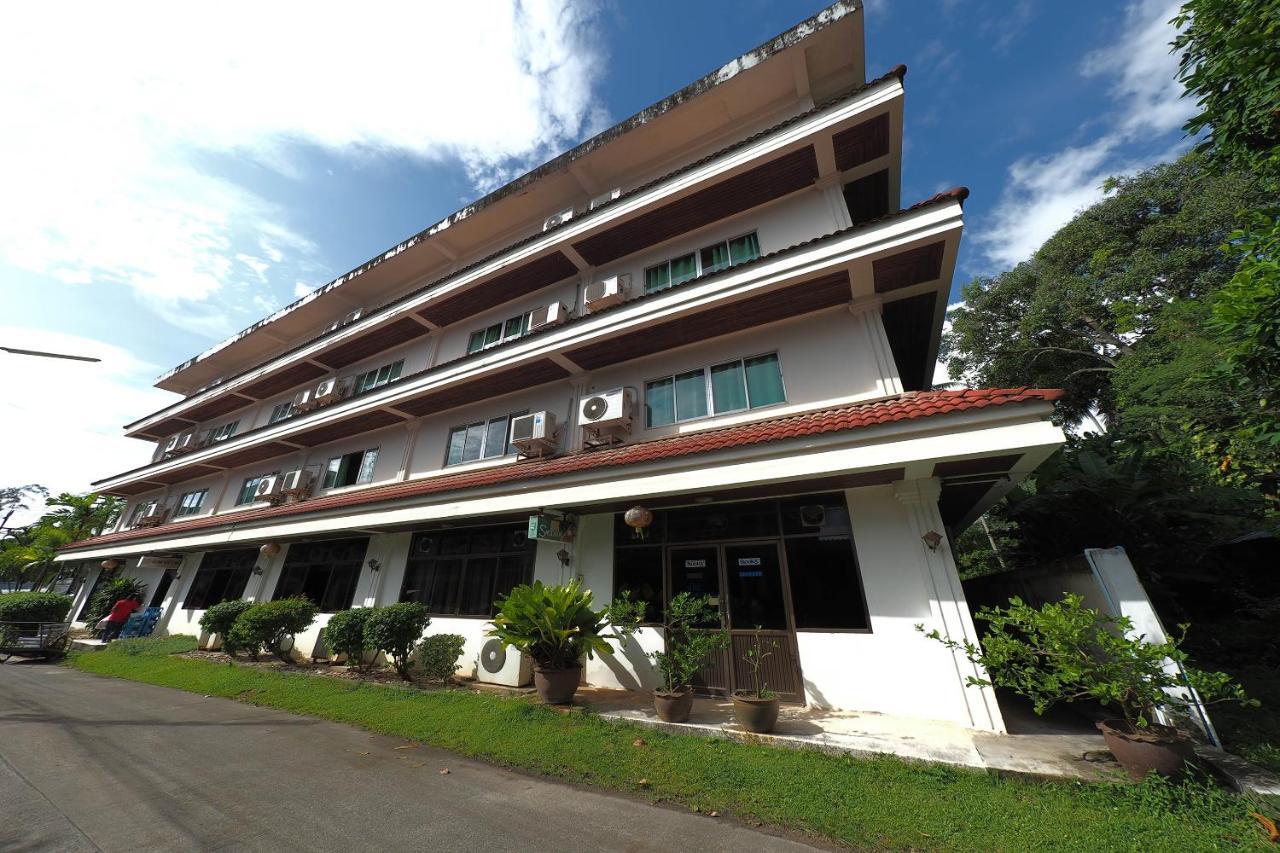 Hotel Oyo 468 Dumrong Town Nathon