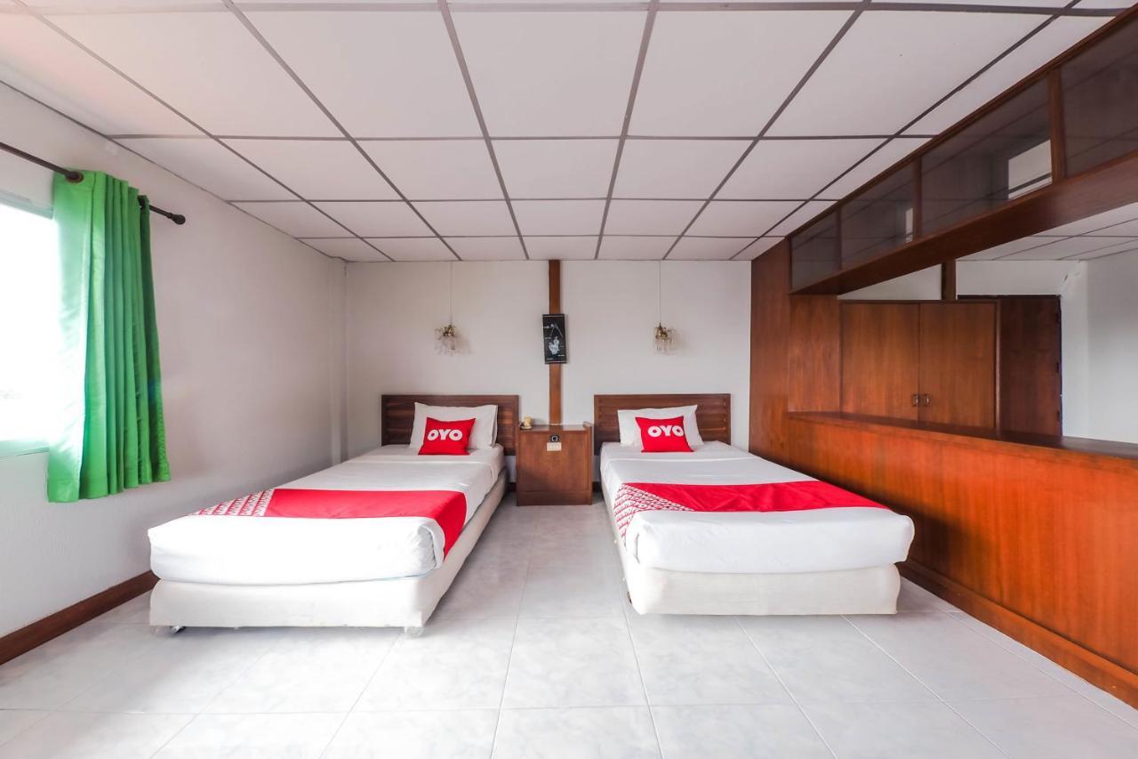 Oyo 468 Dumrong Town Hotel