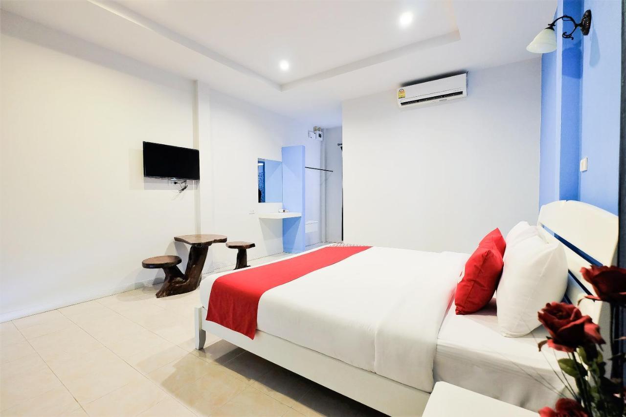March Samui Mae Nam