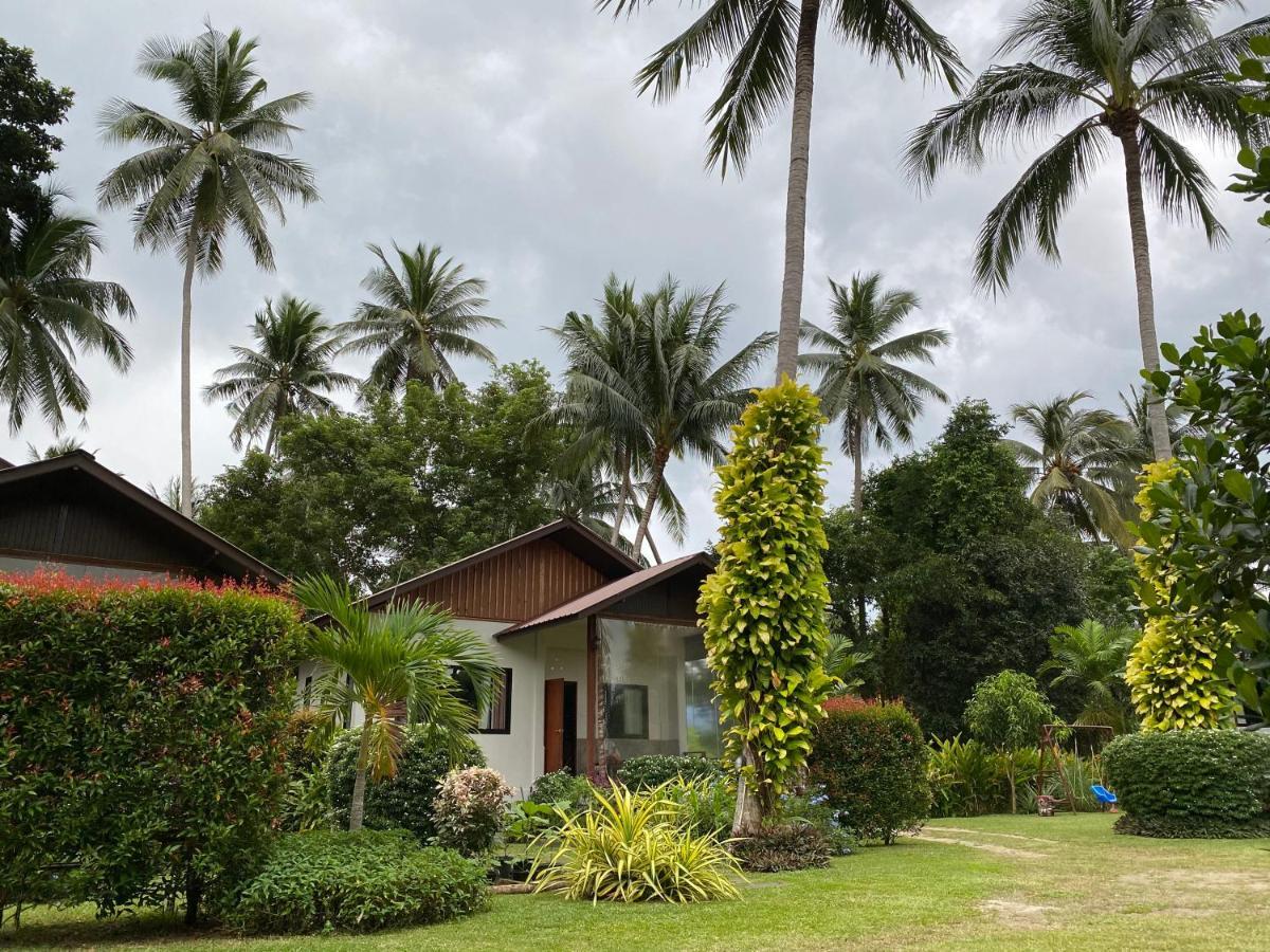 Sean Sabai E Ristobar Hébergement de vacances Taling Ngam Beach