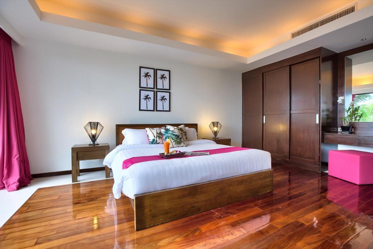 Villa Dhevatara Beachfront