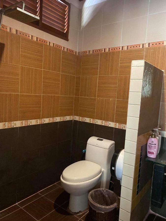 Hostel The Corner Transit Koh Samui
