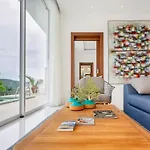 Villa Claire - Seaview Private Villa