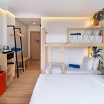 Lub D Koh Samui Chaweng Beach - Beachfront & Vibrant Social Vibe