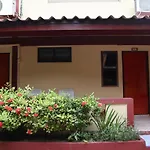 Island View Bungalows