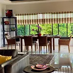 Fah Suay Villa - Incredible & Spacious 5 Bedrooms