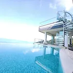 Villa Seawadee - Luxurious, Award-Winning Design Villa With Amazing Panoramic Seaview
