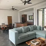 Villa Staring At The Sea 3/4 Ch Jacuzzi Piscine
