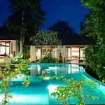 Sunny Villas
