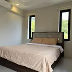 Cozy Workation House