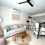 New Seahorse Residence