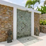 Luxury Balinese Private Pool Villa! Kbr12