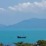 Master Peak H4 - Hillside Villa With Amazing Ocean Views