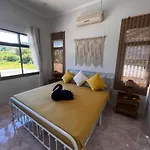 Villa Genevieve