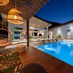 Elegant And Tropical Seaview Villa