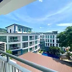 2 Brs Flat Near Fishermans Village
