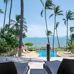 Tropical Beachside 4 Bedroom Villa - Kbr23