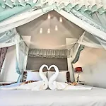 Seaview Escape Villa - Private Pool & Private Cinema