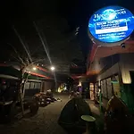 Honey Moon Hostel